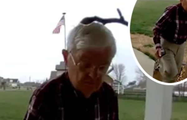 היא בסך הכל הזמינה קפה, אבל כשראתה מי עומד בדלת – היא פרצה בבכי ושינתה את חייו לנצח