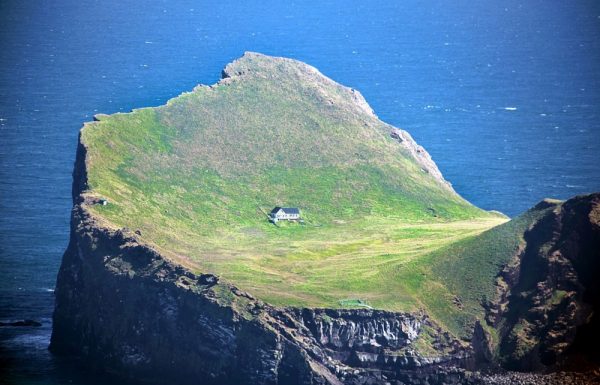 18 הבתים הכי מושלמים בעולם לאנשים שאוהבים מקומות מבודדים